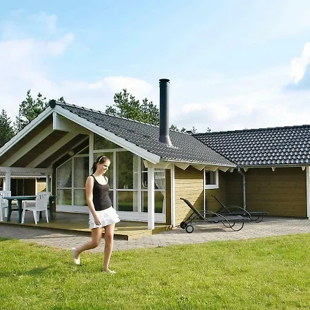 Three-bedroom Holiday In Lokken 21 Tatil Evi *